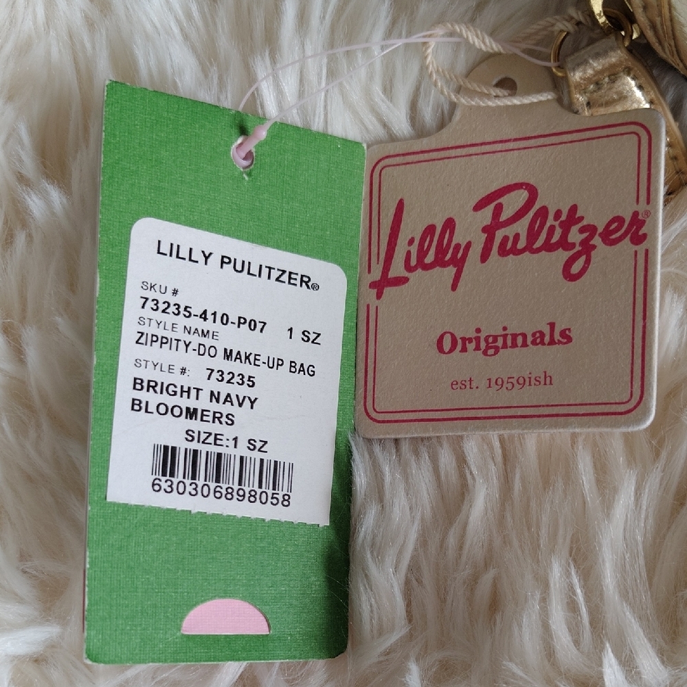 Lilly Pulitzer Navy and Green Floral Pouch - Picture 4 of 13